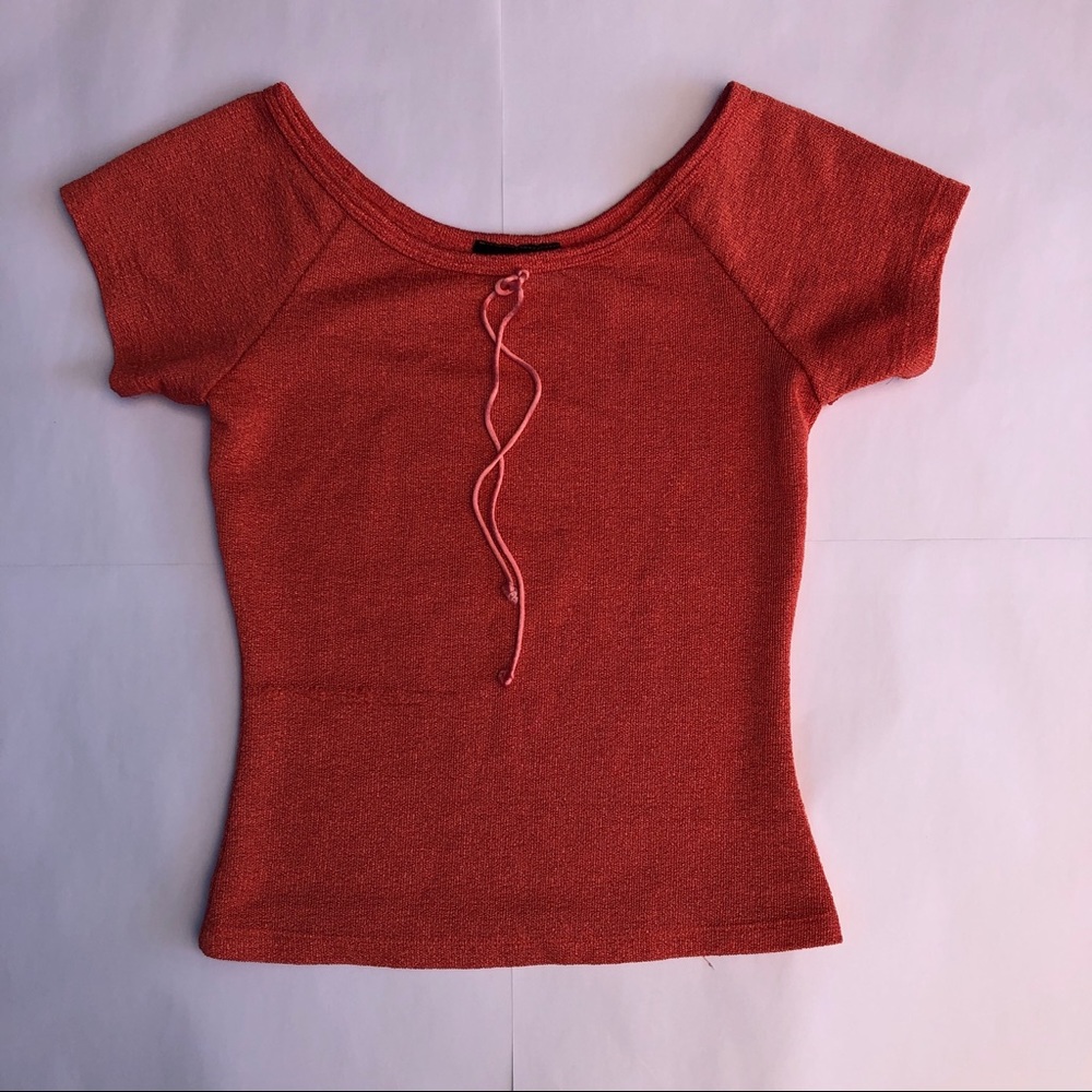 Women’s y2k top!
